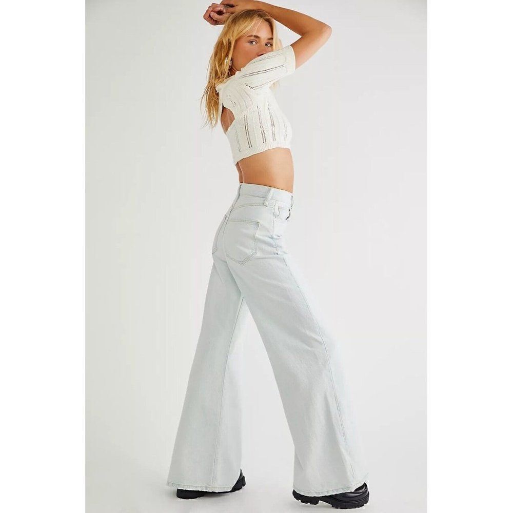 NWT FREE PEOPLE Sz 26 ELLIE WIDE LEG JEANS RINSED BLUE